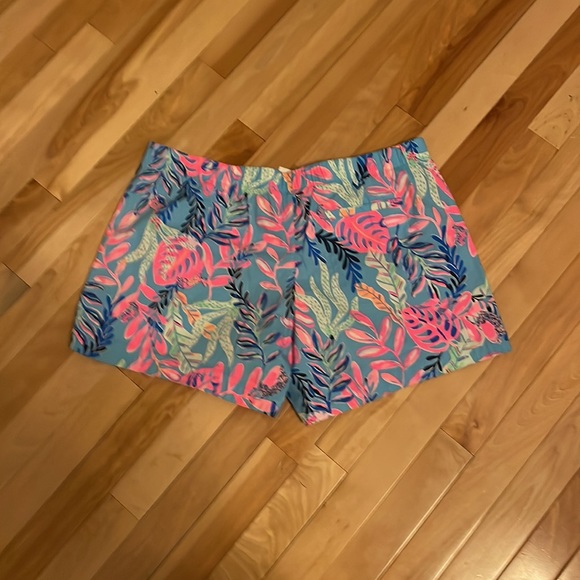 lilly pulitzer - Picture 3 of 9